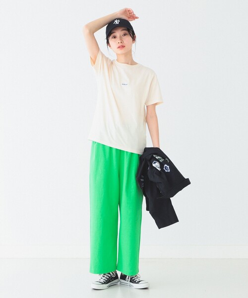 BEAMS BOY（ビームスボーイ）の「BEAMS BOY / ボーイ エンブロイダリー クルー Tシャツ 23SS（Tシャツ/カットソー・レディース・オフホワイト/ナチュラル/ブラック/サックスブルー/グリーン/パープル・1/2）」の16枚目の写真