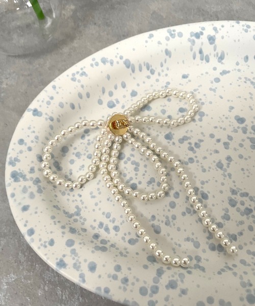 OKIRAKU（オキラク）の「☆ 【by daisy】パールリボンピアス　RA22-1038（ピアス（両耳用）・レディース・ホワイト・FREE）」の3枚目の写真