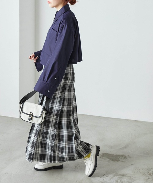 forksy.（フォルクシー）の「【forksy.】ワイドスリーブダブルポケットクロップドシャツ（シャツ/ブラウス・レディース・ネイビー/ライトピンク/ライトブルー/オフホワイト/ブルー・FREE）」の12枚目の写真