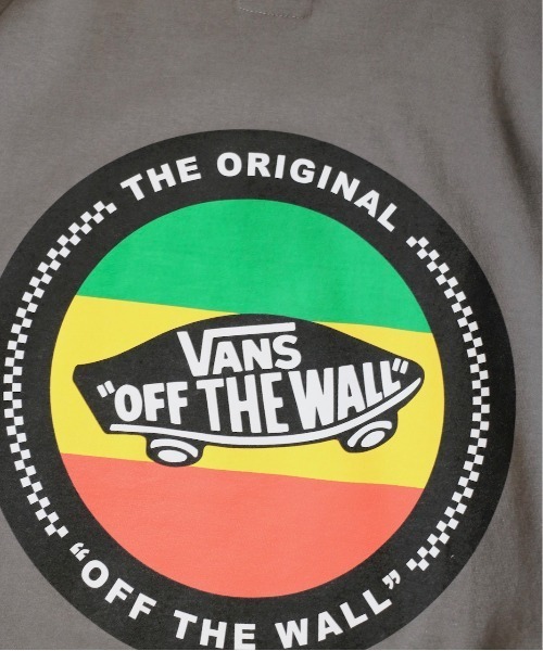 VANS(バンズ)の「VANS/ヴァンズ RASTA LOGO LS TEE ラスタロゴ ロングスリーブTEE ユニセックス(Tシャツ/カットソー・メンズ・ホワイト/チャコールグレー・X-LARGE/MEDIUM/LARGE)」の14枚目の写真