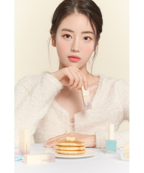 dasique(デイジーク)の「【dasique/デイジーク】Cream de butter Tint /クリームドゥバターティント 全4色(口紅/リップティント/グロス・レディース・#02 Salted Butter/#01 Mauve Cream/#03 Caramel Brick/#04 Cotton Plum・FREE)」の6枚目の写真