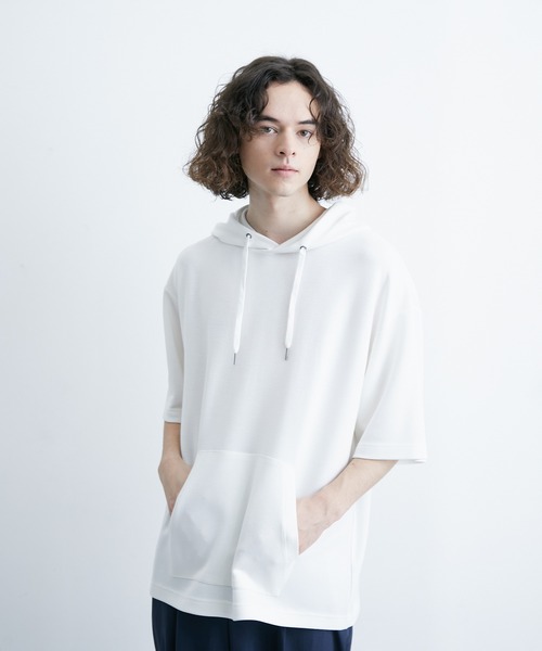 JUNRED(ジュンレッド)の「エアーシルケット半袖プルパーカー(Tシャツ/カットソー・メンズ・サックスブルー/ホワイト/ブラック/ダークブラウン・LL/M/L)」の2枚目の写真