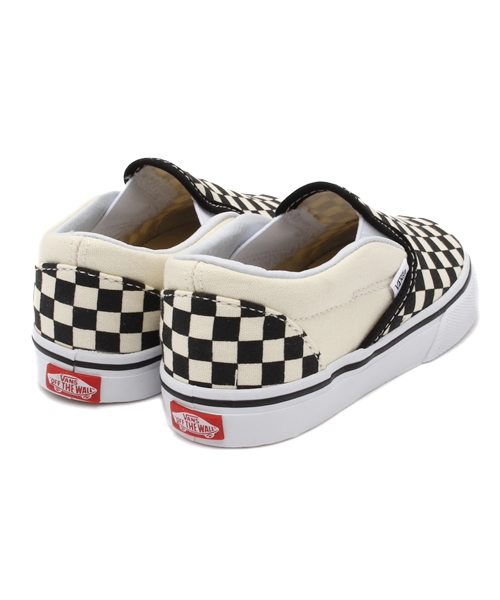 VANS（バンズ）の「【VANS】CLASSIC SLIP-ON -CHECKERBOARD- VN-0EX8BWW（スニーカー・キッズ・ホワイト・SMALL/MEDIUM）」の4枚目の写真