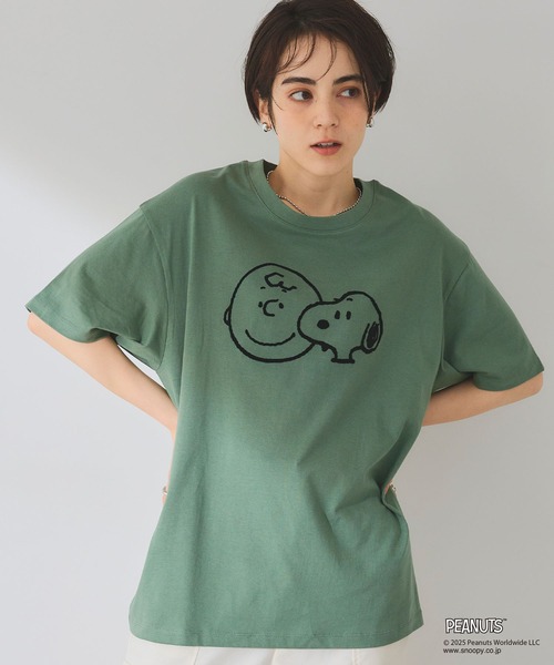 PEANUTS（ピーナッツ）の「【PEANUTS/ピーナッツ】SNOOPY/スヌーピー＆チャーリーブラウンフロッキープリント半袖Tシャツ（Tシャツ/カットソー・レディース・グリーン/杢グレー/ブルー/ターコイズブルー/グレー/ブラック/オレンジ/オリーブ/オフホワイト/ベージュ/ラベンダー/ネイビー・L/LL/3L/M）」の16枚目の写真