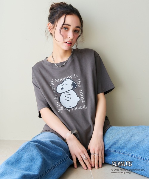 PEANUTS(ピーナッツ)の「【PEANUTS/ピーナッツ】SNOOPY/スヌーピー&チャーリー・ブラウンフェイスプリントTシャツ(2026SS)(Tシャツ/カットソー・レディース・グリーン/杢グレー/ブルー/ターコイズブルー/グレー/ブラック/オレンジ/オリーブ/オフホワイト/ベージュ/ラベンダー/ネイビー・L/LL/3L/M)」の20枚目の写真