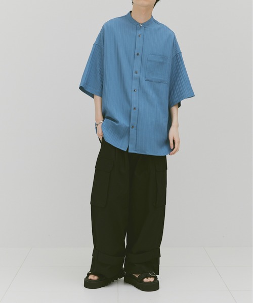 Alpinus(アルピナス)の「Loose silhouette willow bund color shirt / ルーズシルエット ウィローバンドカラーシャツ(シャツ/ブラウス・メンズ・ブラック/ライトブルー・SMALL/MEDIUM)」の22枚目の写真