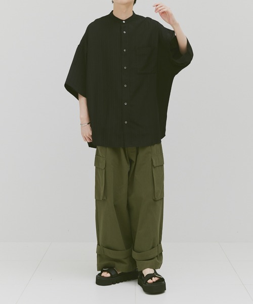 Alpinus(アルピナス)の「Loose silhouette willow bund color shirt / ルーズシルエット ウィローバンドカラーシャツ(シャツ/ブラウス・メンズ・ブラック/ライトブルー・SMALL/MEDIUM)」の16枚目の写真