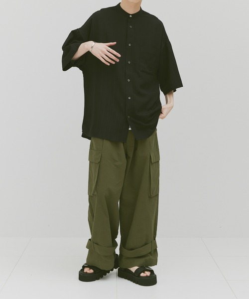 Alpinus(アルピナス)の「Loose silhouette willow bund color shirt / ルーズシルエット ウィローバンドカラーシャツ(シャツ/ブラウス・メンズ・ブラック/ライトブルー・SMALL/MEDIUM)」の17枚目の写真