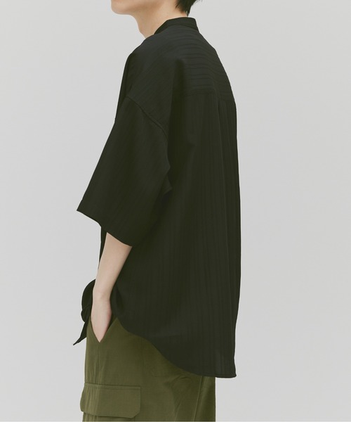 Alpinus(アルピナス)の「Loose silhouette willow bund color shirt / ルーズシルエット ウィローバンドカラーシャツ(シャツ/ブラウス・メンズ・ブラック/ライトブルー・SMALL/MEDIUM)」の8枚目の写真