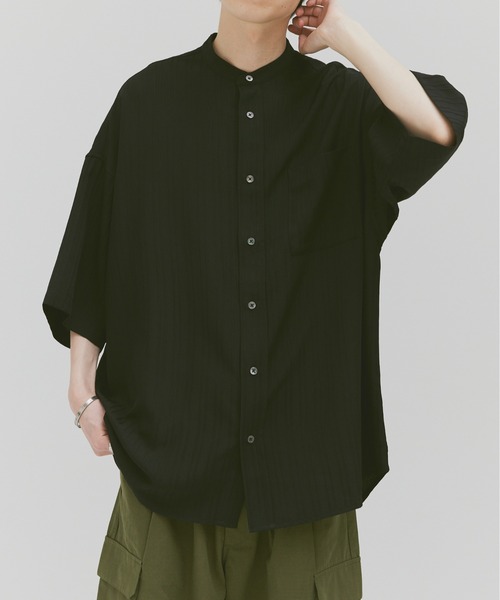 Alpinus(アルピナス)の「Loose silhouette willow bund color shirt / ルーズシルエット ウィローバンドカラーシャツ(シャツ/ブラウス・メンズ・ブラック/ライトブルー・SMALL/MEDIUM)」の7枚目の写真