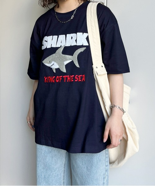 CPCM（シーピーシーエム）の「サガラ刺繍T（Tシャツ/カットソー・メンズ・ホワイト/ブルー系その他/ホワイト系その他/ブルー系その他2/ブルー/ホワイト系その他2/オフホワイト/ホワイト系その他3・MEDIUM/LARGE/SMALL）」の17枚目の写真