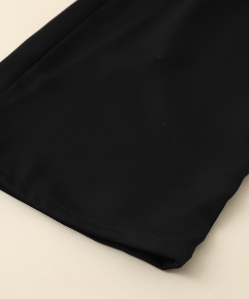 URBAN CHERRY(アーバンチェリー)の「アシンメトリーネックノースリーブトップス+ストラップサロペットパンツセット(Tシャツ/カットソー・キッズ・ブラック・100cm/110cm/120cm/130cm/140cm/150cm)」の16枚目の写真