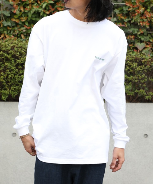 MAISON CLUB(メゾンクラブ)の「【MAISON CLUB】ワンポイント刺繍ロングスリーブTee LESS IS MORE(Tシャツ/カットソー・メンズ・ブラック/ホワイト/ネイビー/カーキ・L/M/XL/XX-LARGE)」の6枚目の写真