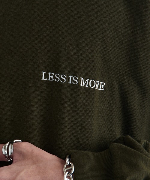 MAISON CLUB(メゾンクラブ)の「【MAISON CLUB】ワンポイント刺繍ロングスリーブTee LESS IS MORE(Tシャツ/カットソー・メンズ・ブラック/ホワイト/ネイビー/カーキ・L/M/XL/XX-LARGE)」の16枚目の写真