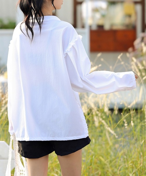 TeddyShop（テディショップ）の「【UVカット率 99%以上】レディース水着 長袖フリルラッシュガード＋ショートパンツ 上下2点セット【WEB限定】水陸両用 水着体型カバー（ラッシュガード・レディース・ブラック×カーキ/ブラウン系その他/ホワイト系その他/ブルー系その他/ブラック×ライム/グリーン系その他/グレー系その他2/サンドベージュ/ブラック系その他/ブラック×ブラック/ホワイト×ブラック/グレー系その他/ブラウン系その他2・L/M）」の17枚目の写真