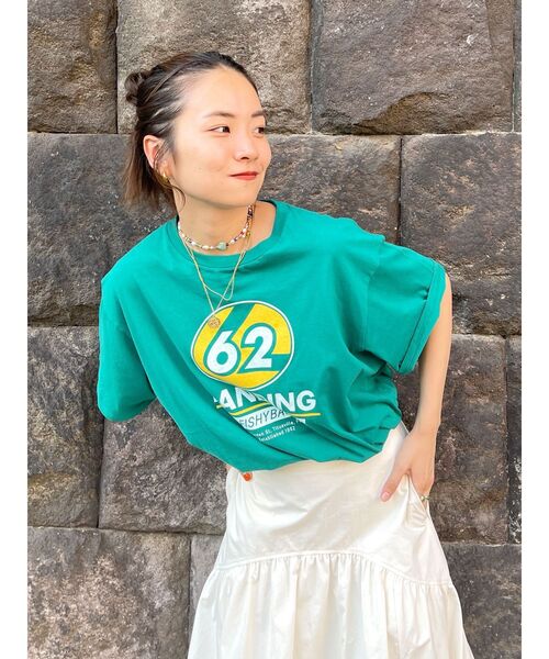 Ungrid(アングリッド)の「カラーロゴルーズTee(Tシャツ/カットソー・レディース・オフホワイト/グリーン/ネイビー/ブラウン・FREE)」の18枚目の写真