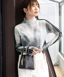 サイドライン/シアーハイネック