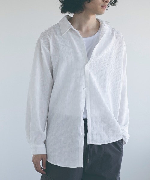 aimoha（アイモハ）の「aimoha mensエンボス加工ビッグシルエットシャツ (LR)（シャツ/ブラウス・メンズ・ブラック/ホワイト/グリーン・MEDIUM/LARGE/X-LARGE/XX-LARGE/XXX-LARGE）」の21枚目の写真