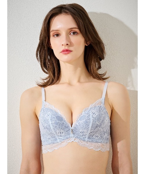 tutuanna（チュチュアンナ）の「[特盛ブラ・ノンワイヤー]ラクに盛れる シャルマンノワールブラ（ブラジャー・レディース・ブラック/グリーン/ラベンダー/オレンジ/ダークグリーン/グレイッシュブルー/コーラルピンク/オフホワイト/ピンク/ミント/ダークブルー/セージグリーン/マスタード/ダークパープル/ホワイト×ネイビー/グリーン系6/グレー系3/サックスブルー系1/ライラック系2/サックスブルー系2・B75/A75/D65/C65/E65/C70/B65/C75/A65/D70/E70/C80/A70/E75/E80/B70/D75/D80）」の13枚目の写真
