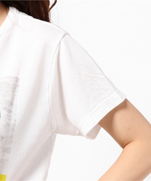 ROSE BUD(ローズバッド)の「LCTT-151116 PHOTO PT C/N S/S-T(Tシャツ/カットソー・レディース・ホワイト/ミックスグレー・ONE SIZE)」の7枚目の写真