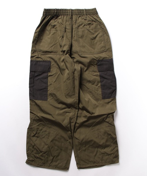 CERCA（チェルカ）の「KI/カラー切替スノーカーゴパンツ（カーゴパンツ・メンズ・ブラック/カーキ/レッド・L/M）」の4枚目の写真