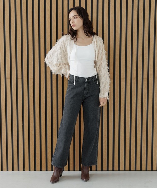 LAKOLE（ラコレ）の「フリンジボレロ / 975028（カーディガン/ボレロ・レディース・ブラック/アイボリー・SMALL/MEDIUM）」の4枚目の写真