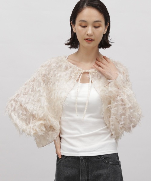 LAKOLE（ラコレ）の「フリンジボレロ / 975028（カーディガン/ボレロ・レディース・ブラック/アイボリー・SMALL/MEDIUM）」の9枚目の写真