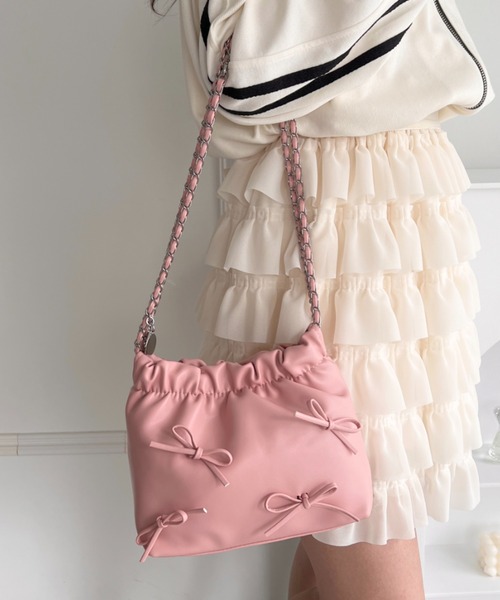 Loueme（ルエム）の「メニーリボンPUチェーンショルダーバッグ（ショルダーバッグ・レディース・アイボリー/ブラック/シルバー/ピンク・FREE）」の21枚目の写真