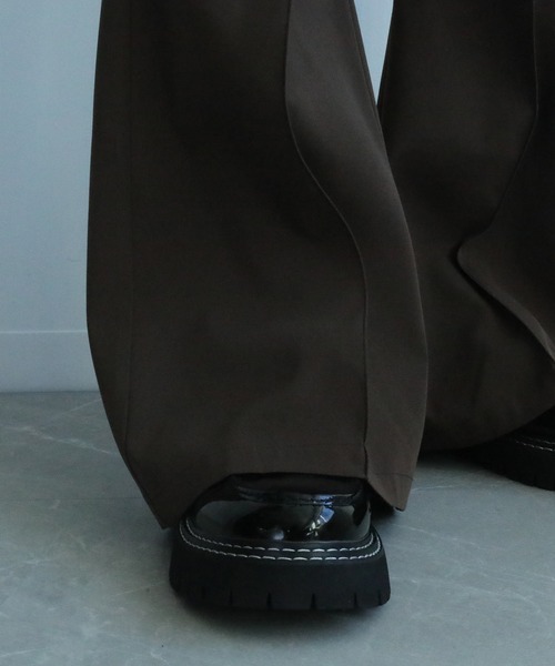 aimoha（アイモハ）の「aimoha menセンタータックフレアパンツ（その他パンツ・メンズ・ブラック/カーキ/ブラウン・L/M/XL）」の17枚目の写真