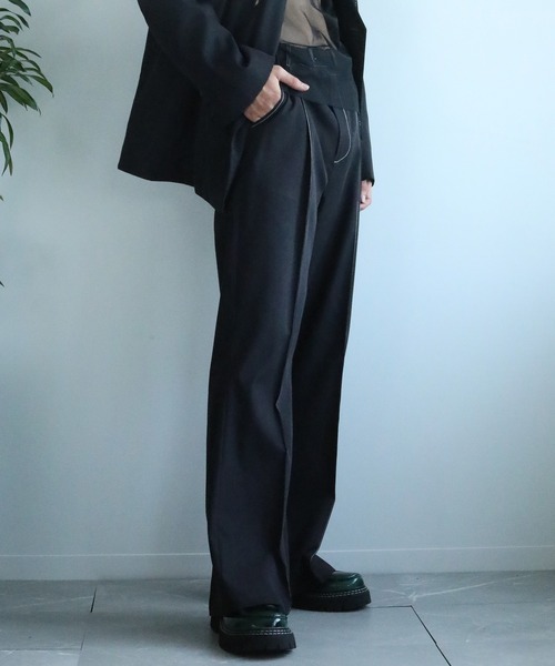 aimoha（アイモハ）の「aimoha menセンタータックフレアパンツ（その他パンツ・メンズ・ブラック/カーキ/ブラウン・L/M/XL）」の6枚目の写真