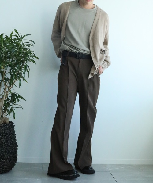 aimoha（アイモハ）の「aimoha menセンタータックフレアパンツ（その他パンツ・メンズ・ブラック/カーキ/ブラウン・L/M/XL）」の8枚目の写真