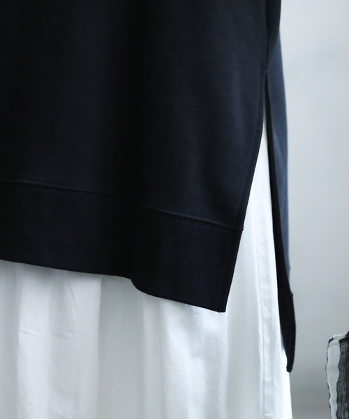 soulberry（ソウルベリー）の「ざっくりスリットな、黒いスウェット（スウェット・レディース・ブラック・3L/M/4L/L/LL）」の11枚目の写真