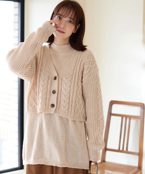 Viola e Viola(ヴィオラエヴィオラ)の「ケーブルカーデ&チュニック2点セット(ニット/セーター・レディース・ベージュ/イエロー/ブラウン/チャコールグレー・M/3L/LL/L)」の10枚目の写真