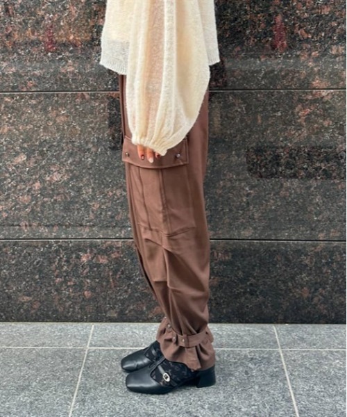 axes femme（アクシーズファム）の「タックデザインカーゴパンツ（カーゴパンツ・レディース・グレー/ダークブラウン/ブラック・FREE）」の5枚目の写真