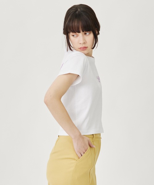 MILKFED.(ミルクフェド)の「RADIANT COMPACT S/S TEE(Tシャツ/カットソー・レディース・ライトピンク/ライトイエロー/ホワイト・M/S)」の6枚目の写真