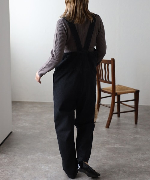 ap retro（アプレトロ）の「ボトルネックリブカラーニットプルオーバー/モックネック（ニット/セーター・レディース・ブラック/ベージュ/グレー/オフホワイト/ブルー/グリーン/アイボリー/スモークピンク/ボルドー・MEDIUM）」の12枚目の写真