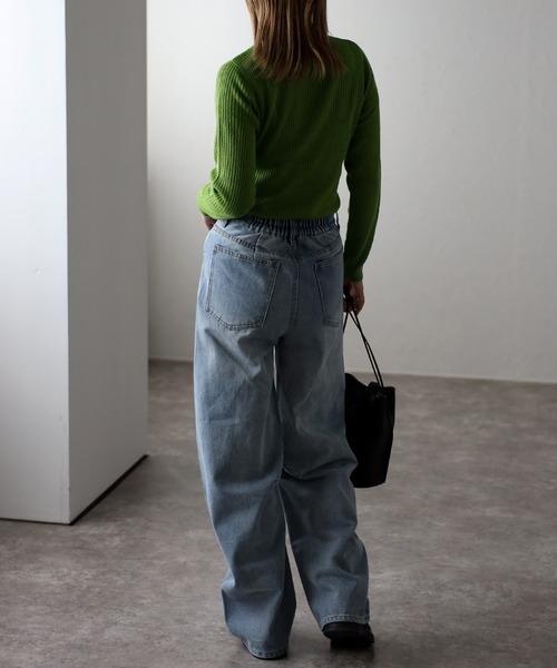 ap retro（アプレトロ）の「ボトルネックリブカラーニットプルオーバー/モックネック（ニット/セーター・レディース・ブラック/ベージュ/グレー/オフホワイト/ブルー/グリーン/アイボリー/スモークピンク/ボルドー・MEDIUM）」の19枚目の写真