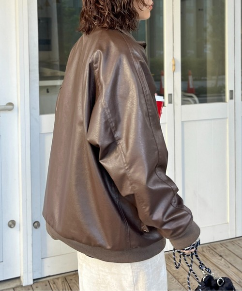 CPCM（シーピーシーエム）の「フェイクレザースタンドリブジャケット（ライダースジャケット・メンズ・ブラック/ブラウン・L/M）」の16枚目の写真