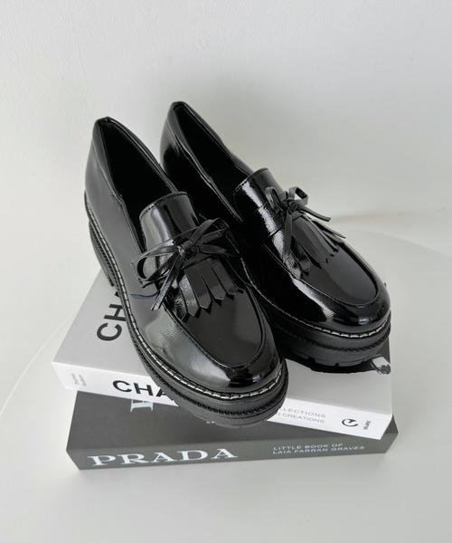 CLEA(クレア)の「リボン/ビット厚底ローファー(ローファー・レディース・ブラック/ブラック系その他・24.5cm/23.5cm)」の3枚目の写真