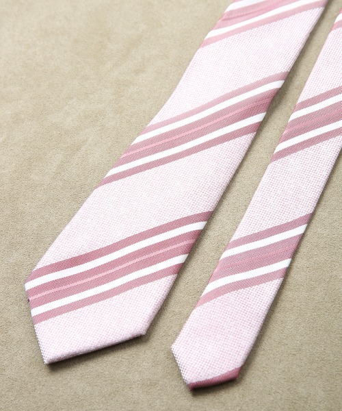 CROWDED CLOSET(クラウデッドクローゼット)の「同色系ストライプ柄ネクタイ(ネクタイ・メンズ・ネイビー/グレー/ピンク・FREE)」の12枚目の写真