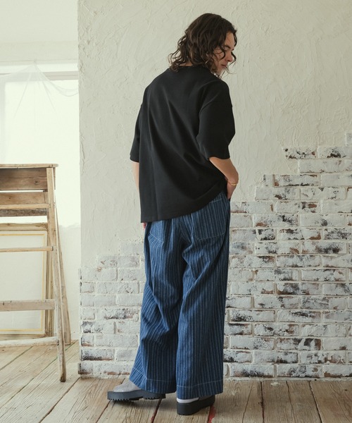 CASPER JOHN（キャスパージョン）の「Belted stripe denim pants