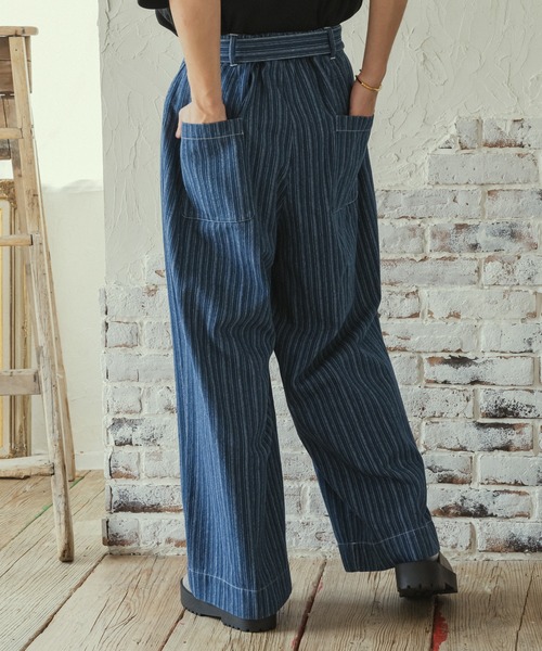 CASPER JOHN（キャスパージョン）の「Belted stripe denim pants