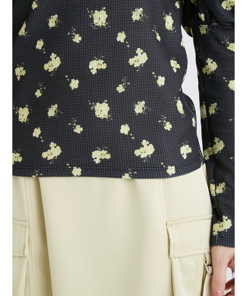 FURFUR（ファーファー）の「ミニフラワーサーマルトップス（Tシャツ/カットソー・レディース・ブラック/レッド/ブルー・FREE）」の10枚目の写真