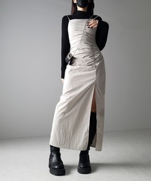 me+em select（ミームセレクト）の「【 ３size ／ ３color 】深スリットタックギャザータイトキャミワンピース（ワンピース）」