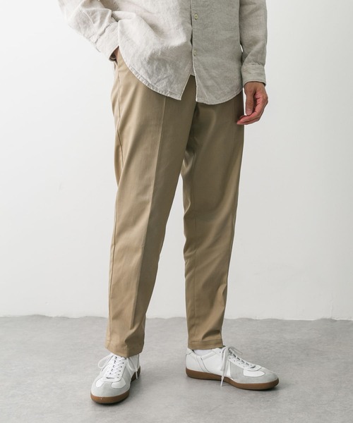 URBAN RESEARCH DOORS（アーバンリサーチドアーズ）の「チノテーパードトラウザー（チノパンツ・メンズ・ベージュ/グリーン系その他/ブラック・SMALL/MEDIUM/LARGE）」の15枚目の写真
