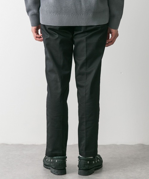 URBAN RESEARCH DOORS（アーバンリサーチドアーズ）の「チノテーパードトラウザー（チノパンツ・メンズ・ベージュ/グリーン系その他/ブラック・SMALL/MEDIUM/LARGE）」の18枚目の写真