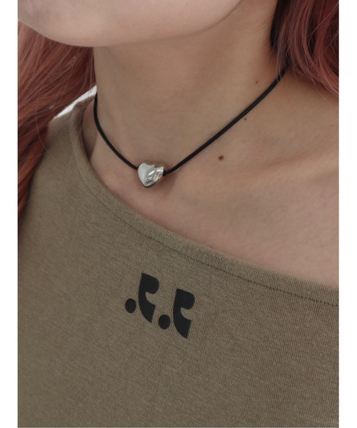 JUMELLE(ジュメロ)の「heart choker(チョーカー・レディース・シルバー・FREE)」の1枚目の写真