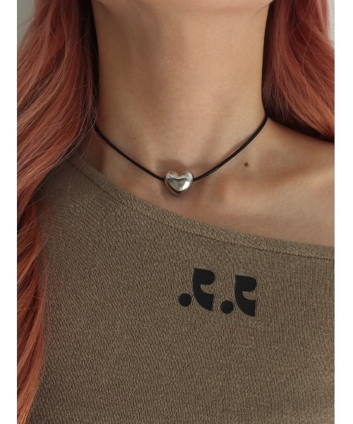 JUMELLE(ジュメロ)の「heart choker(チョーカー・レディース・シルバー・FREE)」の12枚目の写真