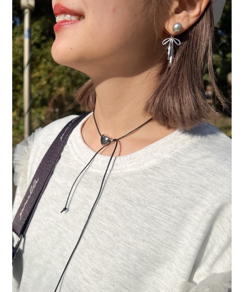 JUMELLE(ジュメロ)の「heart choker(チョーカー・レディース・シルバー・FREE)」の13枚目の写真
