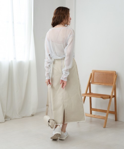 Bab(バブ)の「ラメシアーカットソー(Tシャツ/カットソー・レディース・アイボリー/ベージュ/ライトグレー/ブラック・FREE)」の22枚目の写真